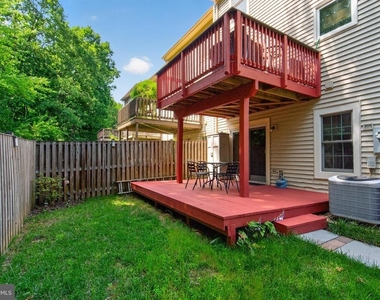 3316 Stone Heather Court - Photo Thumbnail 2