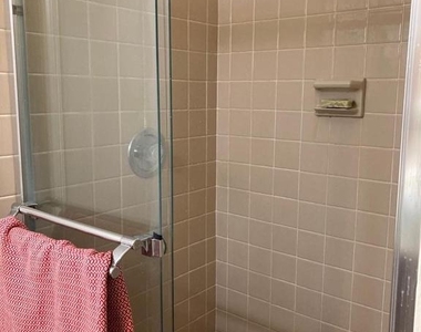 3124 Barnard Court - Photo Thumbnail 6