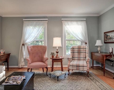 3124 Barnard Court - Photo Thumbnail 2
