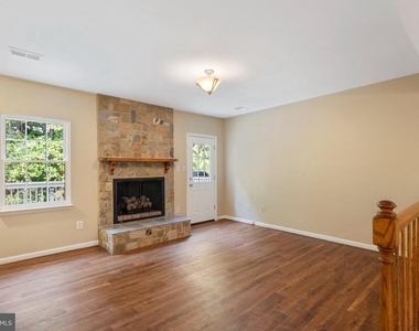 8608 Rocky Gap Court - Photo Thumbnail 11