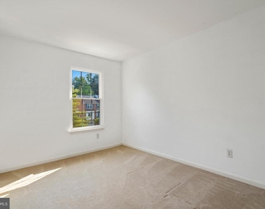 8608 Rocky Gap Court - Photo Thumbnail 27