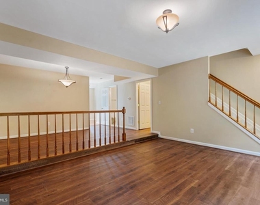 8608 Rocky Gap Court - Photo Thumbnail 13