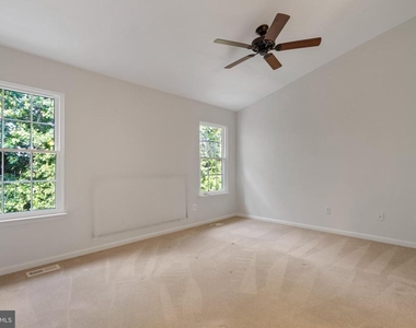 8608 Rocky Gap Court - Photo Thumbnail 22