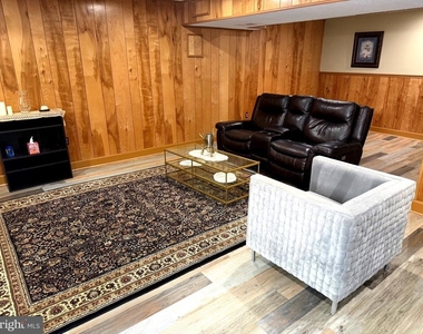 7428 Mason Lane - Photo Thumbnail 2