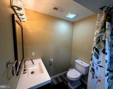 7428 Mason Lane - Photo Thumbnail 7