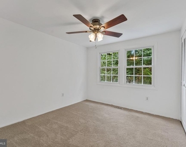 12805 Melvue Court - Photo Thumbnail 18