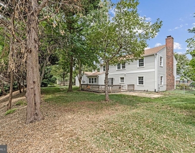 12805 Melvue Court - Photo Thumbnail 23
