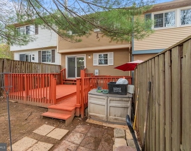 11562 Ivy Bush Court - Photo Thumbnail 22