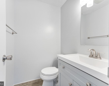 11562 Ivy Bush Court - Photo Thumbnail 16