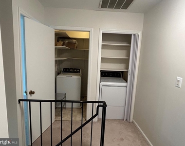 6001 Rabbit Court - Photo Thumbnail 11
