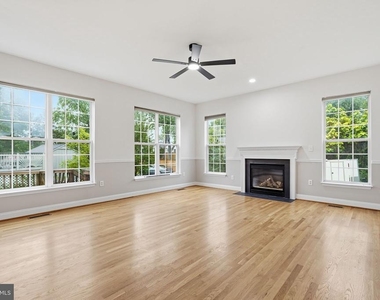 4314 Summit Place - Photo Thumbnail 6