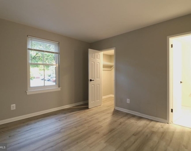 2249 Castle Rock Square - Photo Thumbnail 21