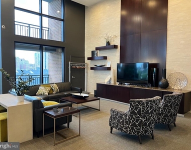 2451 Midtown Avenue - Photo Thumbnail 37