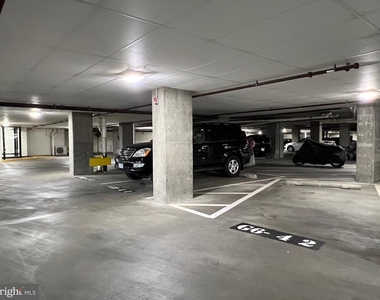 2451 Midtown Avenue - Photo Thumbnail 34