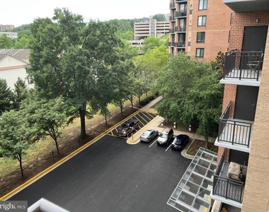 2451 Midtown Avenue - Photo Thumbnail 18