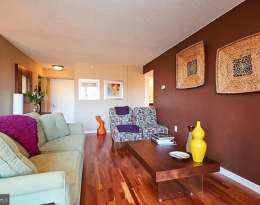 2230 George C Marshall Drive - Photo Thumbnail 4