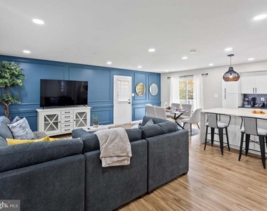 4307 San Carlos Drive - Photo Thumbnail 1