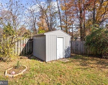4307 San Carlos Drive - Photo Thumbnail 23