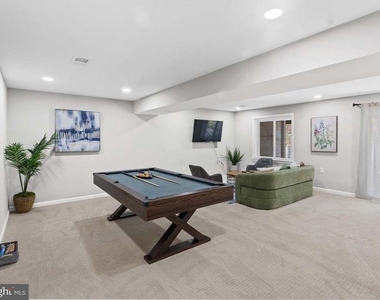 4307 San Carlos Drive - Photo Thumbnail 12