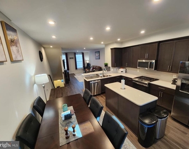 2626 Jetstream Road - Photo Thumbnail 5