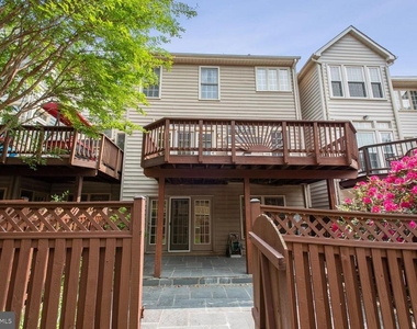 1782 Dawson Street - Photo Thumbnail 12