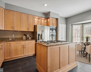 1782 Dawson Street - Photo Thumbnail 1