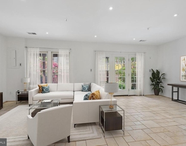 1782 Dawson Street - Photo Thumbnail 5