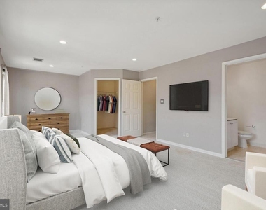 1782 Dawson Street - Photo Thumbnail 6
