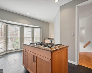 1782 Dawson Street - Photo Thumbnail 18