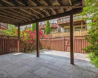 1782 Dawson Street - Photo Thumbnail 19