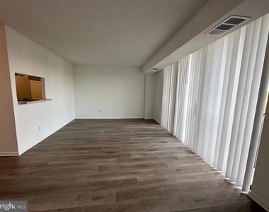 2311 Pimmit Drive - Photo Thumbnail 7
