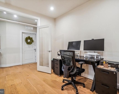 2324 Wind Charm Street - Photo Thumbnail 20