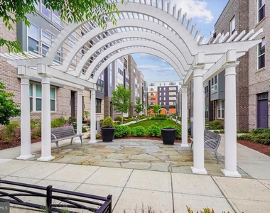 2324 Wind Charm Street - Photo Thumbnail 38