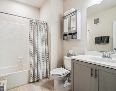 2324 Wind Charm Street - Photo Thumbnail 27