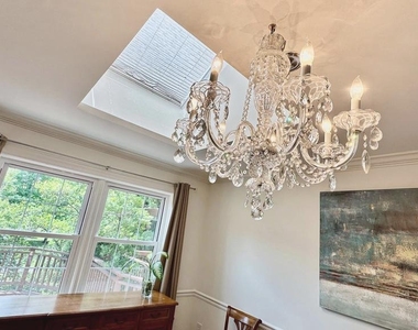 6313 Manchester Way - Photo Thumbnail 15