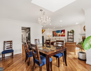 6313 Manchester Way - Photo Thumbnail 18