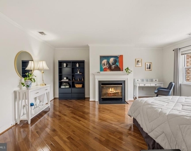 6313 Manchester Way - Photo Thumbnail 34