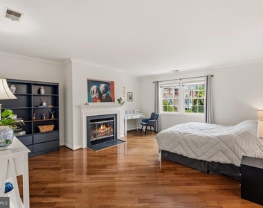 6313 Manchester Way - Photo Thumbnail 36