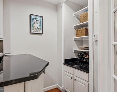 6313 Manchester Way - Photo Thumbnail 26
