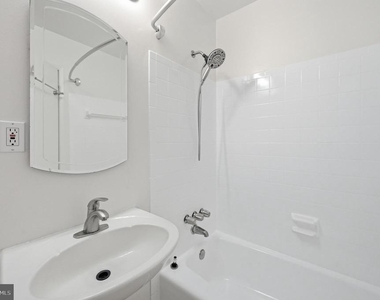 2242 Cartwright Place - Photo Thumbnail 6