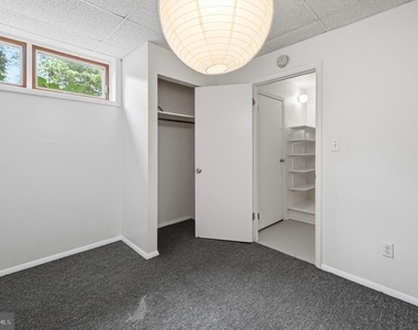 2242 Cartwright Place - Photo Thumbnail 7