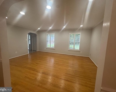629 Utterback Store Road - Photo Thumbnail 11