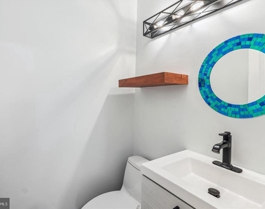 6010 Sunset Ridge Court - Photo Thumbnail 11