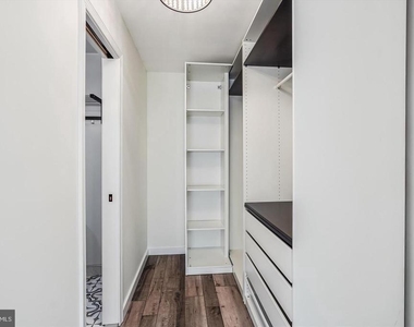 6010 Sunset Ridge Court - Photo Thumbnail 17