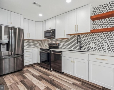 6010 Sunset Ridge Court - Photo Thumbnail 8