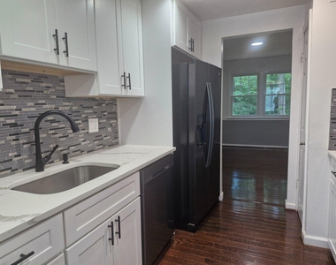 7437 Jayhawk Street - Photo Thumbnail 6
