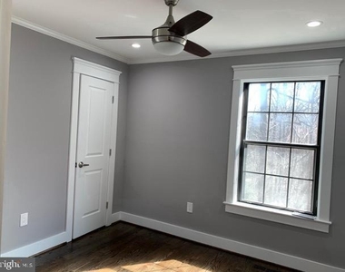 10203 Scarborough Commons Court - Photo Thumbnail 15