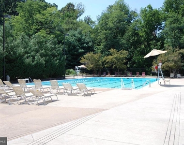 1808 Old Meadow Road - Photo Thumbnail 22