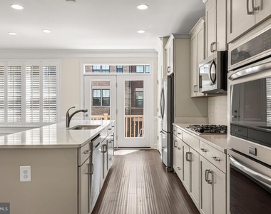 3698 Ambrose Hills Road - Photo Thumbnail 20