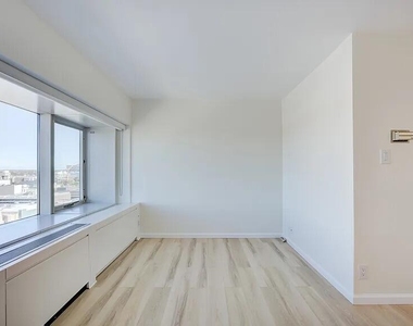 555 E William Street - Photo Thumbnail 4